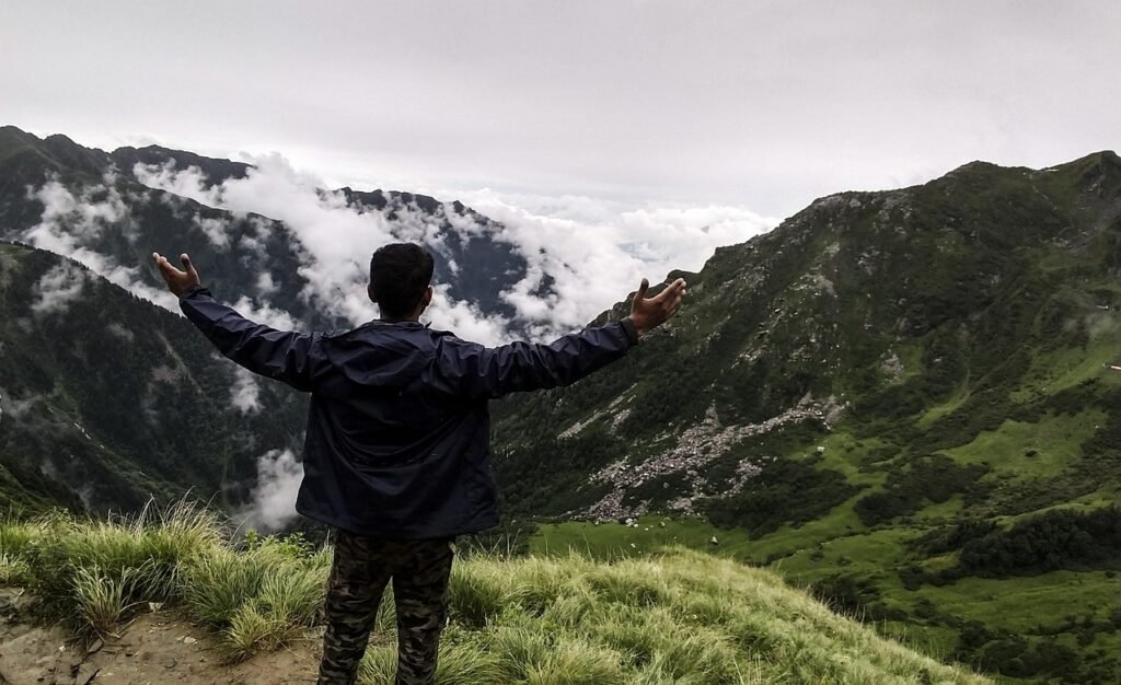 camping, boy, man, mountain, hills, travel, sky, sunlight, mountains, woman, tourist, nature, outdoors, trekking, adventure, tourism, trek, himalyan, hiker, rock, backpack, hill, people, hiking, summer